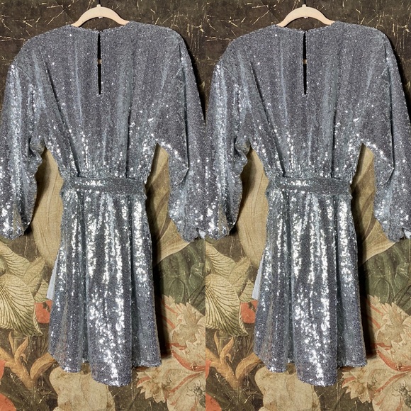 New Anthropologie Lisabette Silver Sequined Mini - Picture 8 of 8